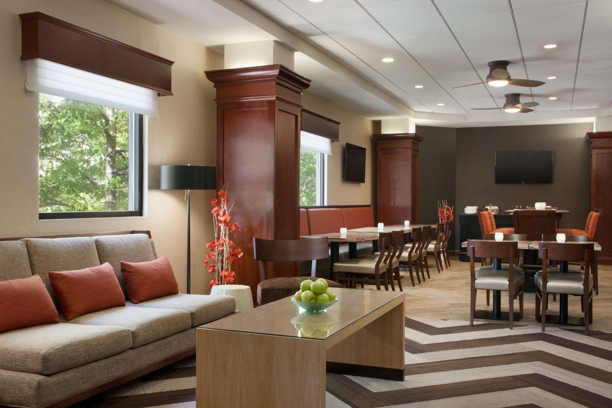 Hotel Hilton Arlington Extérieur photo