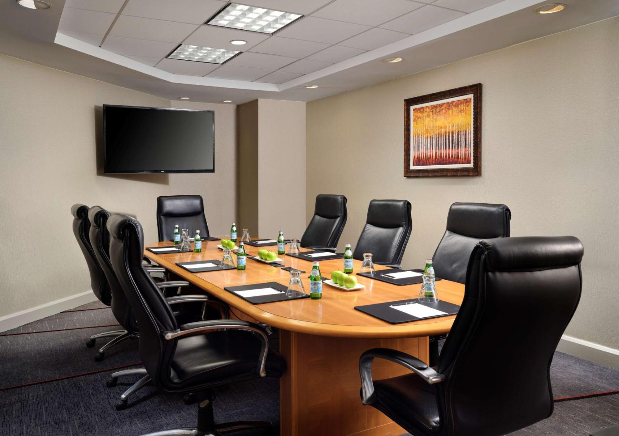 Hotel Hilton Arlington Extérieur photo