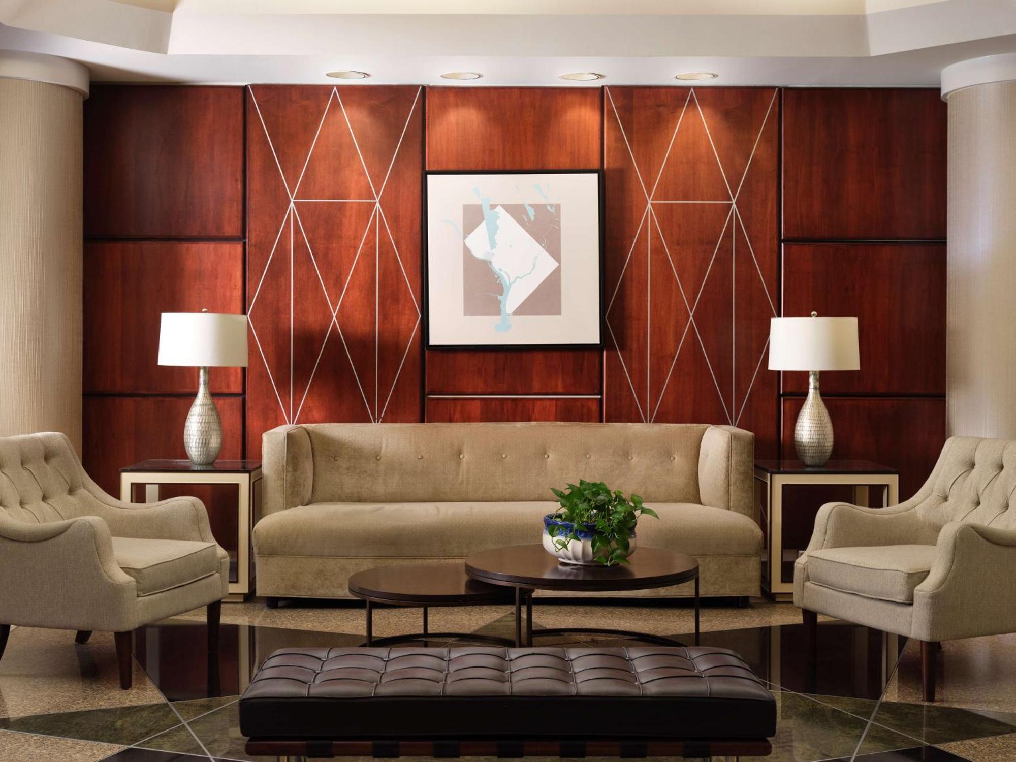 Hotel Hilton Arlington Extérieur photo