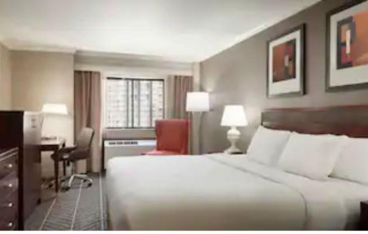 Hotel Hilton Arlington Extérieur photo